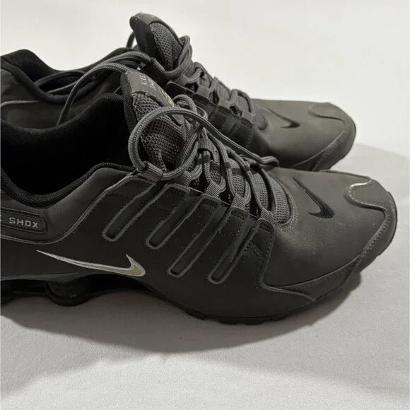Nike Shox NZ Metal Grey Mens Athletic Sneakers Shoes 378341-059 Gym Run Sz 12 - Picture 2 of 11